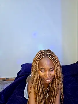 Snapshot of FionaKeith10103 chatting on 24, 5, 2026 FionaKeith10103 online show from 24, 5, 2026
