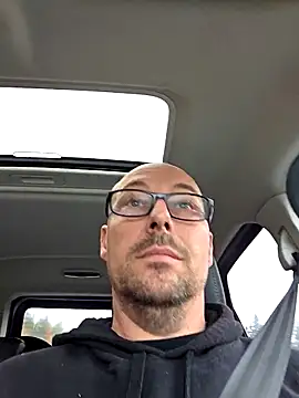 Snapshot of frenchy_stud chatting on 8, 10, 2025 frenchy stud online show from 8, 10, 2025