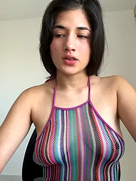 Snapshot of LauraCatalina chatting on 21, 9, 2025 LauraCatalina online show from 21, 9, 2025