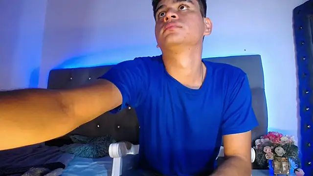 Charlie Cock  online show from 6, 11, 2025