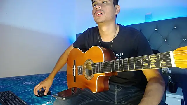 Charlie Cock  online show from 13, 11, 2025