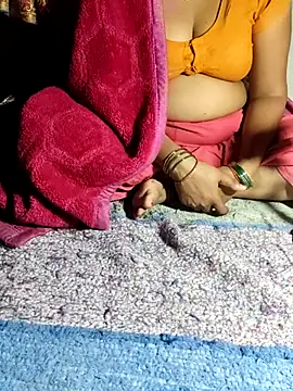 POOJACOUPLE online show from 24, 7, 2026