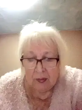 Alexia64231 online show from 24, 10, 2025