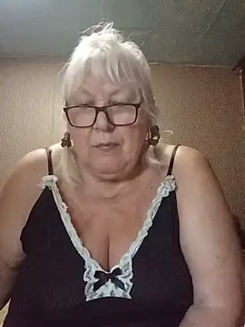 Snapshot of Alexia64231 chatting on 7, 7, 2026 Alexia64231 online show from 7, 7, 2026