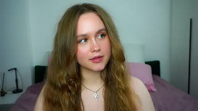 SusannaScholler online show from 5, 11, 2025