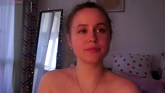 Snapshot of SusannaScholler chatting on 5, 6, 2026 SusannaScholler online show from 5, 6, 2026