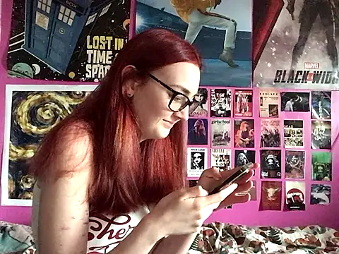 Snapshot of ivysplayhouse chatting on 14, 9, 2025 ivysplayhouse online show from 14, 9, 2025