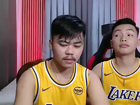 hot emman online show from 24, 11, 2025