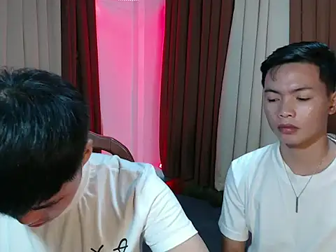 hot emman online show from 19, 2, 2026