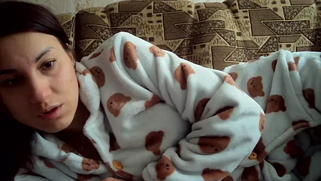 kiss lovely  online show from 5, 2, 2026