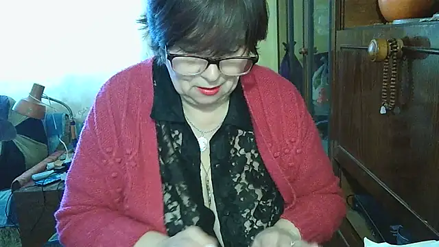 VeronicaGold511 online show from 9, 2, 2026