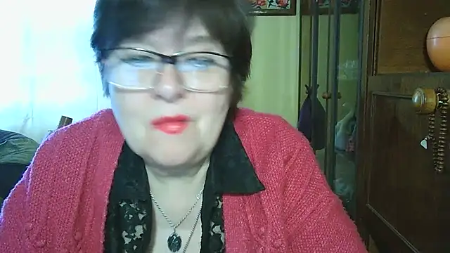 Snapshot of VeronicaGold511 chatting on 26, 4, 2026 VeronicaGold511 online show from 26, 4, 2026