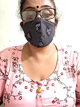 Snapshot of sweet-lotus chatting on 25, 9, 2025 sweet-lotus online show from 25, 9, 2025