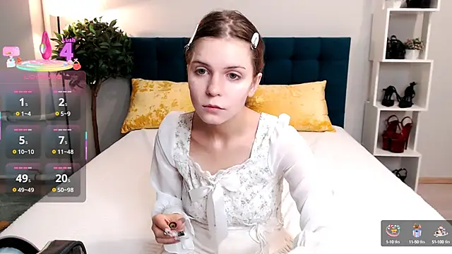 Snapshot of Enrujuvu_Vanpaia chatting on 26, 9, 2025 Enrujuvu Vanpaia online show from 26, 9, 2025