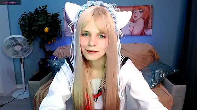 Snapshot of Enrujuvu_Vanpaia chatting on 7, 10, 2025 Enrujuvu Vanpaia online show from 7, 10, 2025