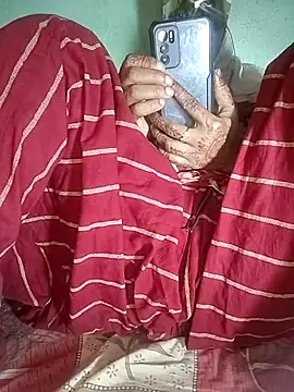 Snapshot of Hotty-Monaa chatting on 17, 10, 2025 Hotty-Monaa online show from 17, 10, 2025