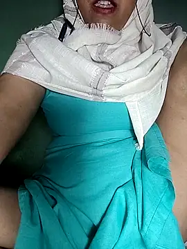 Snapshot of Hotty-Monaa chatting on 19, 11, 2025 Hotty-Monaa online show from 19, 11, 2025