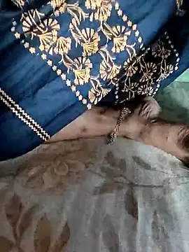 Snapshot of Hotty-Monaa chatting on 22, 11, 2025 Hotty-Monaa online show from 22, 11, 2025