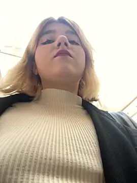Snapshot of Cherry___Blossom chatting on 12, 9, 2025 Cherry Blossom online show from 12, 9, 2025