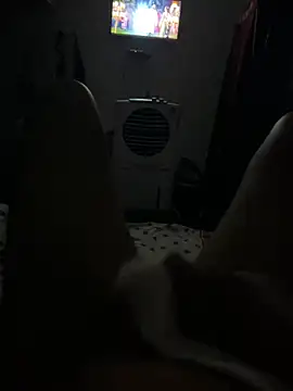 jucydick010887 online show from 17, 4, 2026