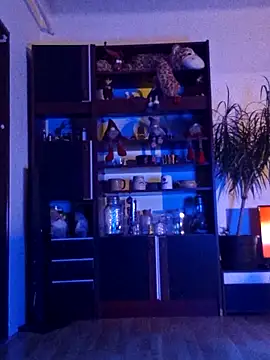 Snapshot of _Little_Sweatie_ chatting on 2, 11, 2025 Little Sweatie online show from 2, 11, 2025