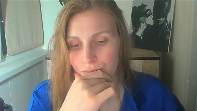 JuliaMuuun online show from 18, 4, 2026