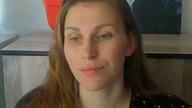 Snapshot of JuliaMuuun chatting on 8, 7, 2026 JuliaMuuun online show from 8, 7, 2026