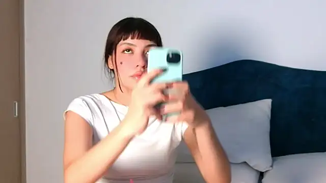 angelinhaaa online show from 16, 9, 2025