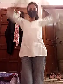 Snapshot of Sandhya_77 chatting on 10, 10, 2025 Sandhya 77 online show from 10, 10, 2025