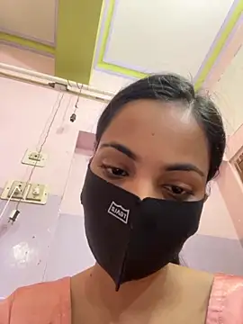 Snapshot of Sandhya_77 chatting on 19, 10, 2025 Sandhya 77 online show from 19, 10, 2025