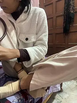 Snapshot of Sandhya_77 chatting on 27, 11, 2025 Sandhya 77 online show from 27, 11, 2025