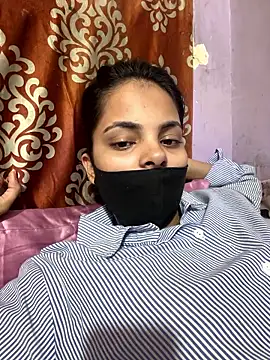 Snapshot of Sandhya_77 chatting on 14, 4, 2026 Sandhya 77 online show from 14, 4, 2026