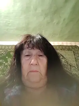 CrystalLime6411 online show from 16, 10, 2025