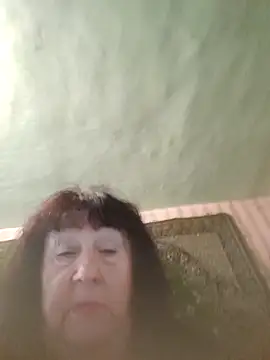 CrystalLime6411 online show from 21, 10, 2025