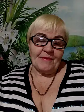 VioletSweet5566 online show from 16, 12, 2025