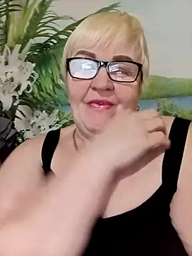 VioletSweet5566 online show from 4, 2, 2026