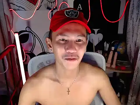 Snapshot of RalfAsian25 chatting on 11, 2, 2026 RalfAsian25 online show from 11, 2, 2026