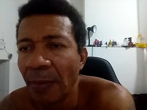 Snapshot of moreno25centimetro chatting on 14, 9, 2025 moreno25centimetro online show from 14, 9, 2025