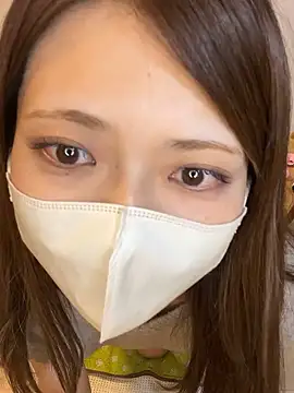 Snapshot of misa_mo chatting on 15, 10, 2025 misa mo online show from 15, 10, 2025