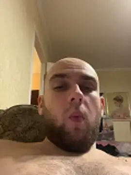 Snapshot of LuckyGirlfriends chatting on 7, 1, 2026 LuckyGirlfriends online show from 7, 1, 2026