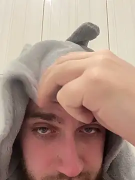 Snapshot of LuckyGirlfriends chatting on 5, 2, 2026 LuckyGirlfriends online show from 5, 2, 2026