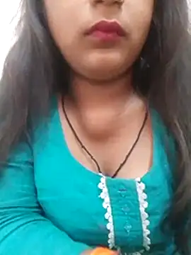 Snapshot of Babe_Doll04 chatting on 28, 4, 2026 Babe Doll04 online show from 28, 4, 2026