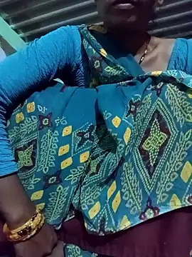 MISS LOVE 001 online show from 16, 9, 2025