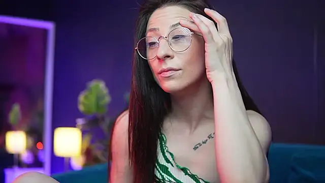 RubyRosa online show from 15, 4, 2026