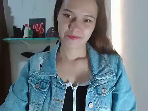 Snapshot of yarafuckass chatting on 8, 9, 2025 yarafuckass online show from 8, 9, 2025