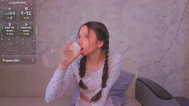 GiseleLamos online show from 18, 12, 2025