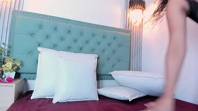 ValeriaJulio  online show from 16, 10, 2025