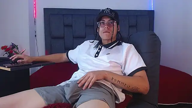 dirty model online show from 10, 7, 2026