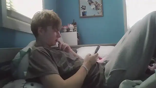 Snapshot of Liam_axel35 chatting on 2, 11, 2025 Liam axel35 online show from 2, 11, 2025