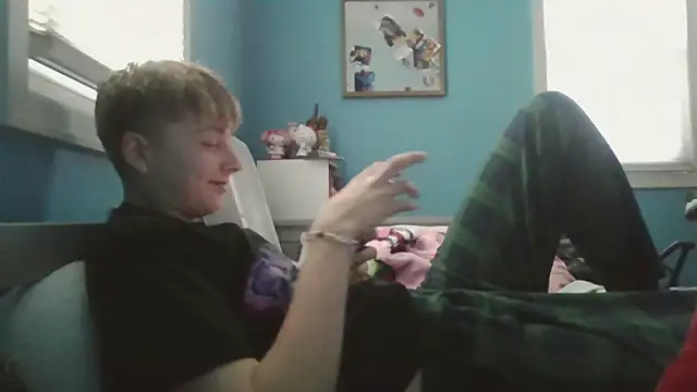 Snapshot of Liam_axel35 chatting on 27, 11, 2025 Liam axel35 online show from 27, 11, 2025